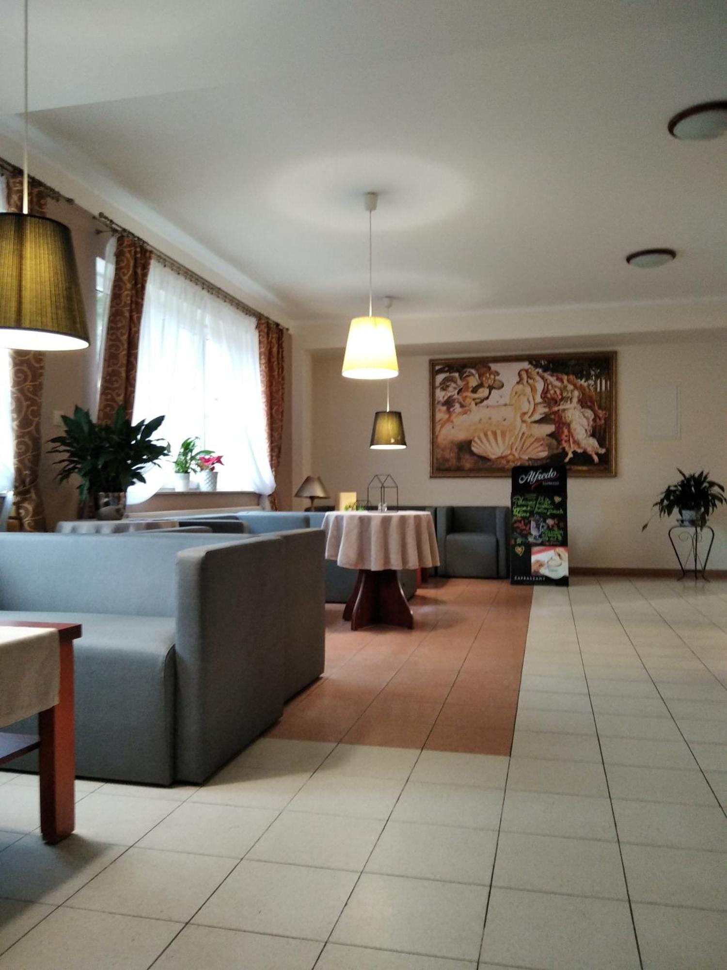 Klinika Mlodosci Medical Spa Świeradów-Zdrój Exteriör bild