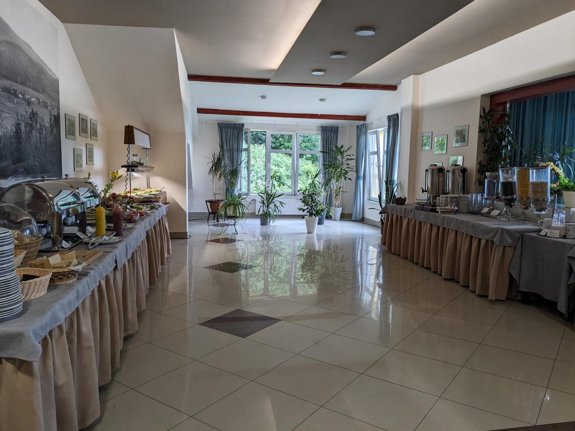 Klinika Mlodosci Medical Spa Świeradów-Zdrój Exteriör bild