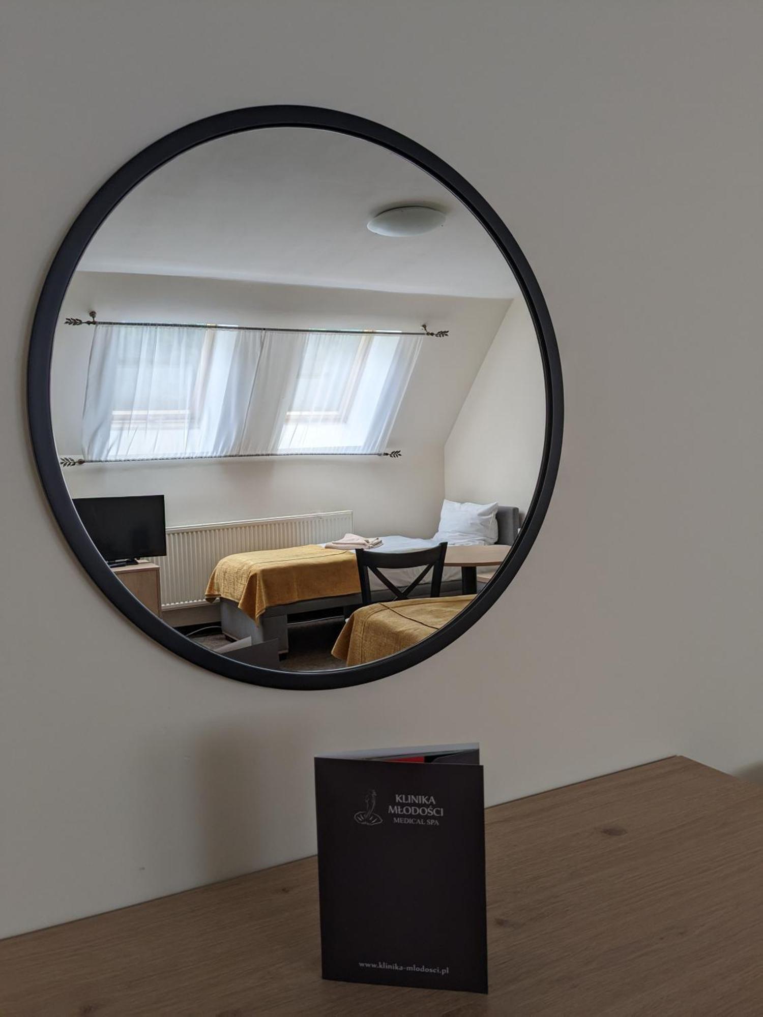 Klinika Mlodosci Medical Spa Świeradów-Zdrój Rum bild