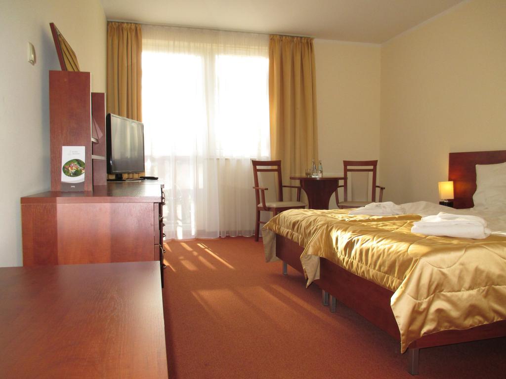 Klinika Mlodosci Medical Spa Świeradów-Zdrój Rum bild